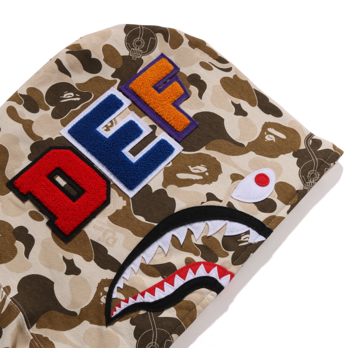 BAPE DEF JAM CAMO SHARK HOODIE (BEIGE)