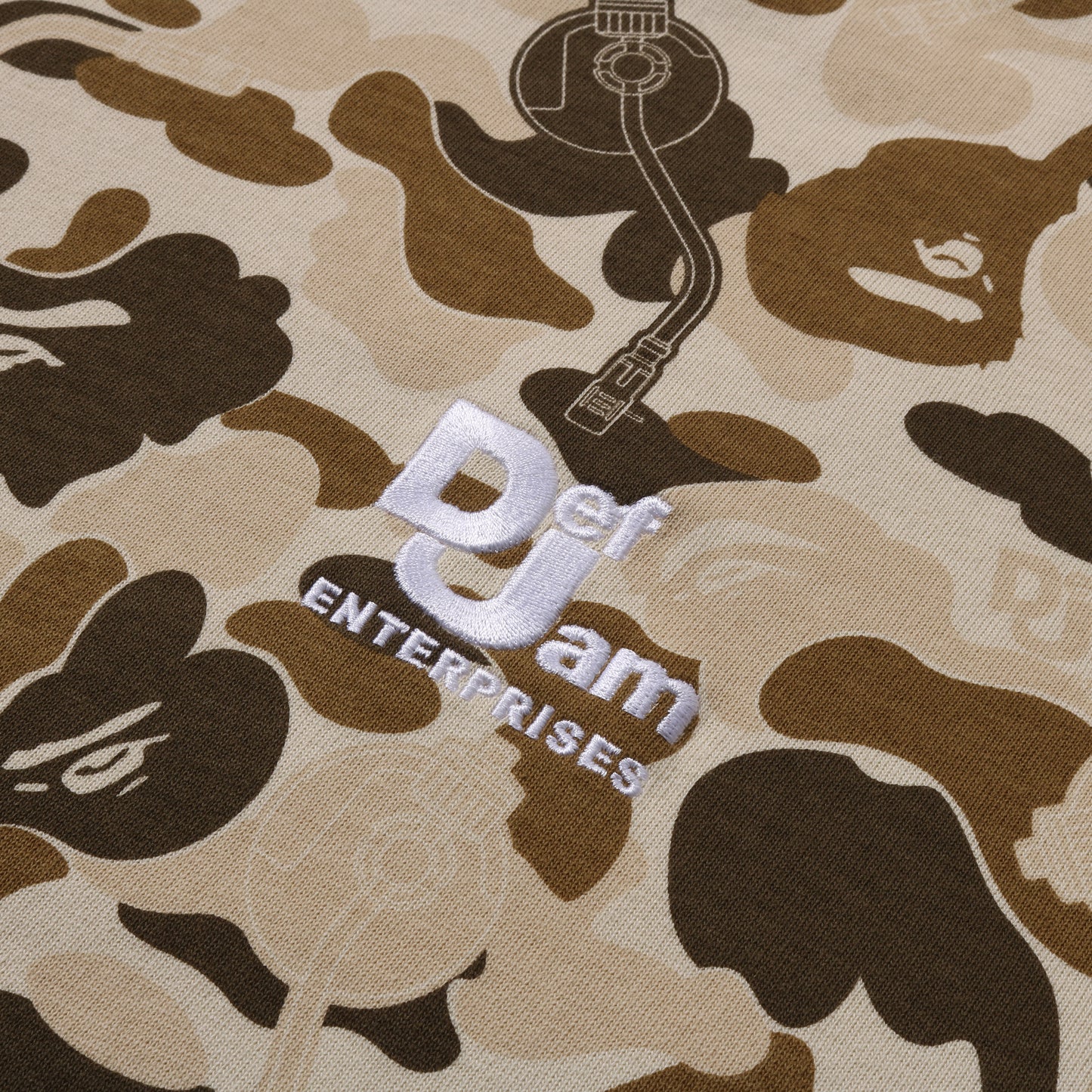 BAPE X DEF JAM ALL OVER CAMO TEE (BEIGE)